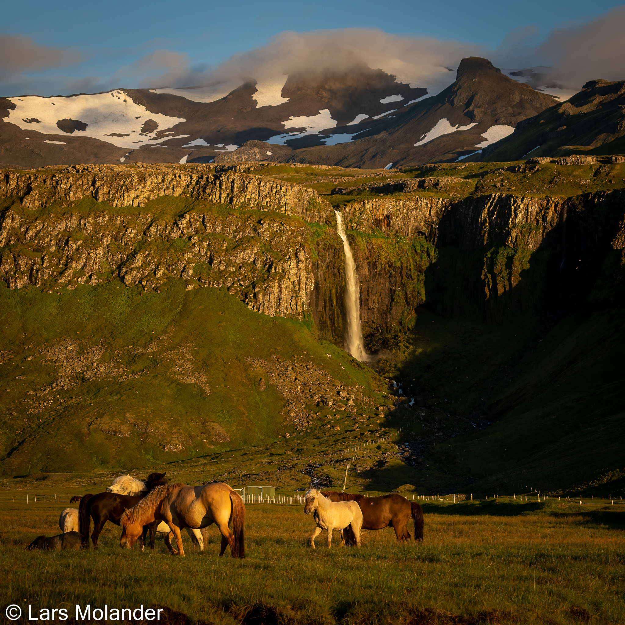 Rjomafoss- Island